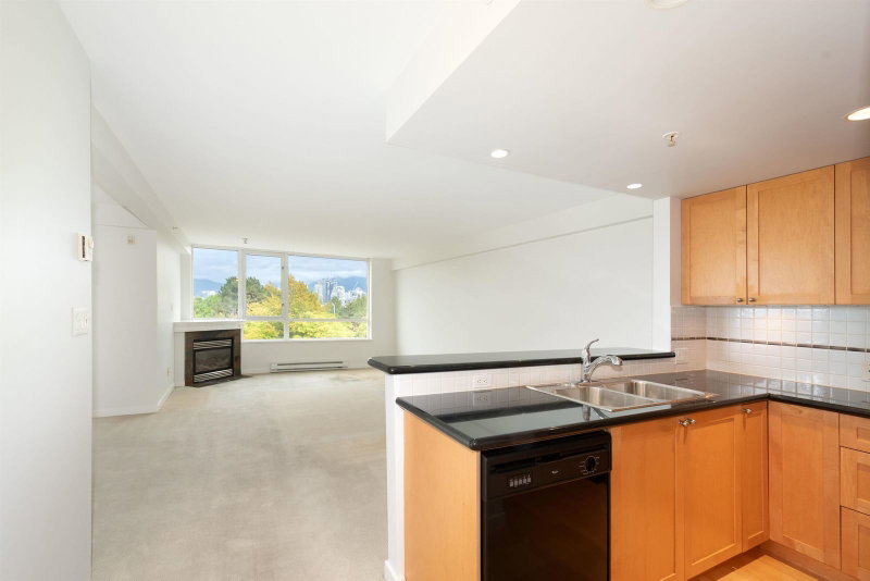 401 - 1485 6th Avenue W