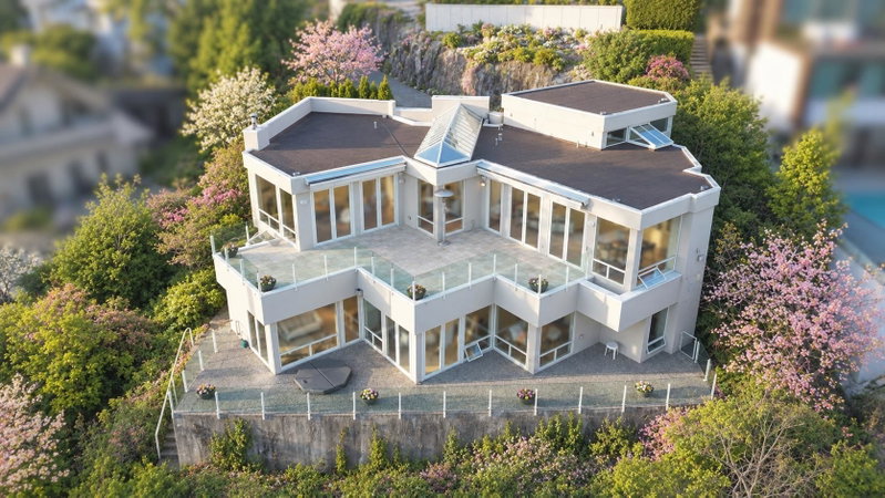 4180B Rose Crescent