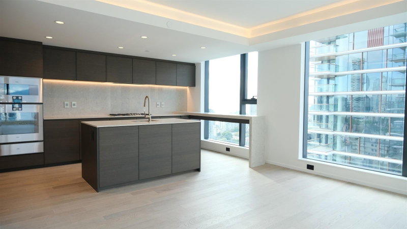2xxx - 1408 Robson Street