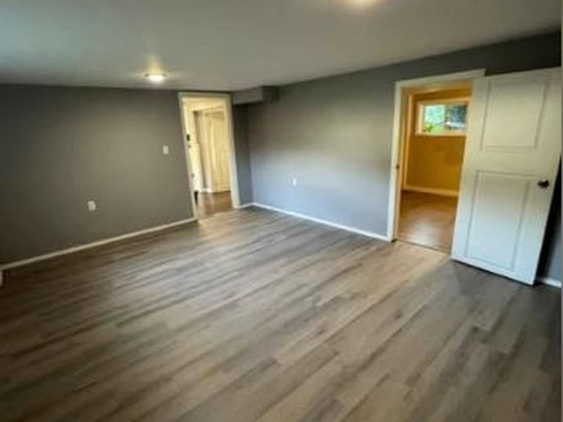 Lower - 10113 Manor Drive