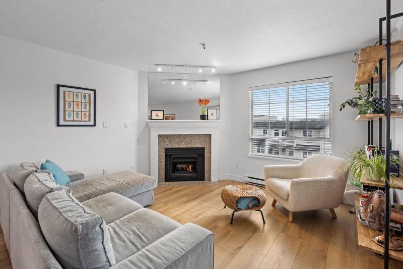 407 - 1950 11th Avenue E