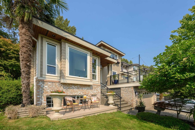 94 Timbercrest Drive