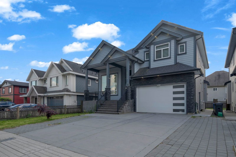 2725 Lefeuvre Road