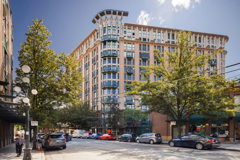 609 - 22 Cordova Street E