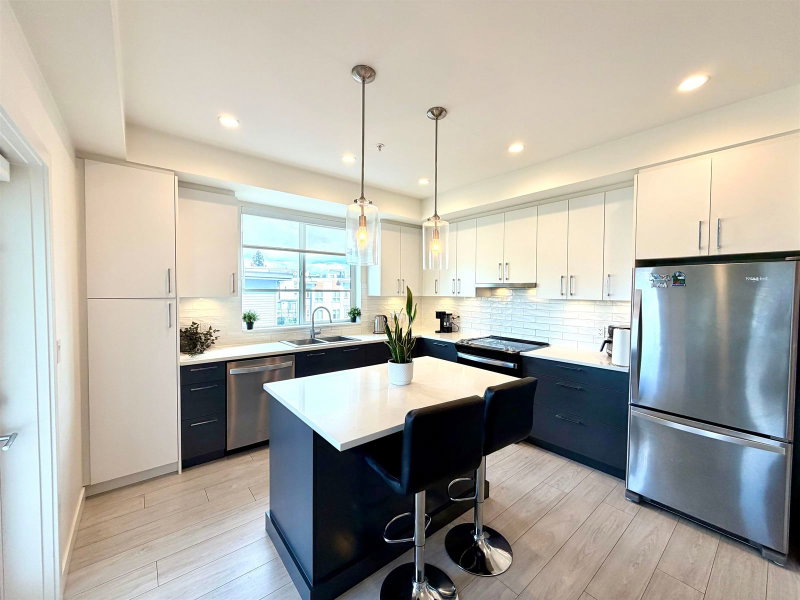 B316 - 20834 80 Avenue