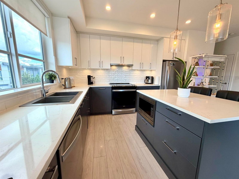 B316 - 20834 80 Avenue