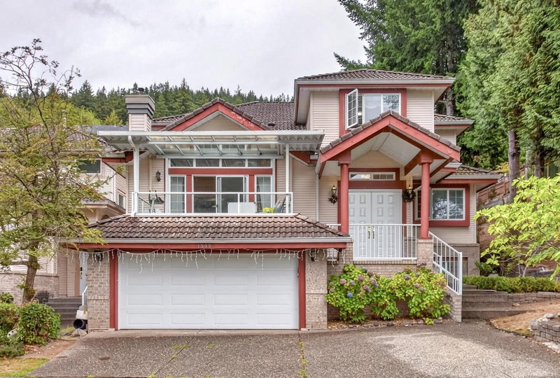 1599 Plateau Crescent