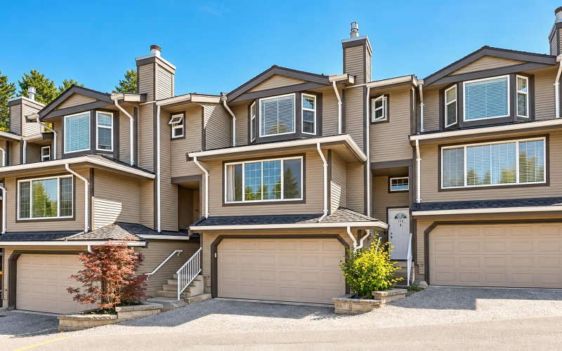 138 - 1140 Castle Crescent