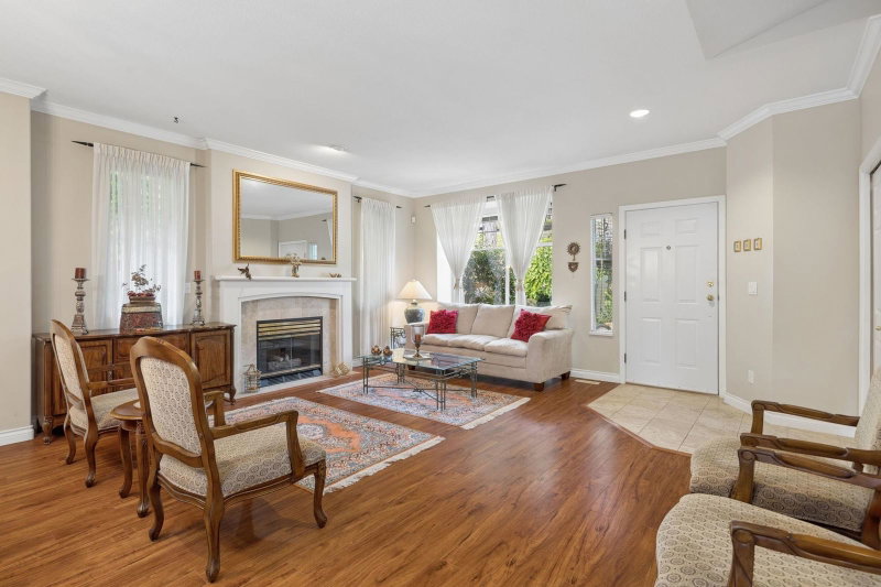 48 - 2979 Panorama Drive