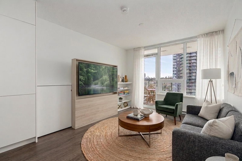 1803 - 988 Quayside Drive
