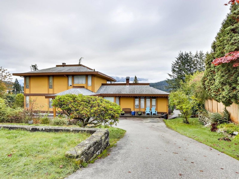 534 Beachview Drive