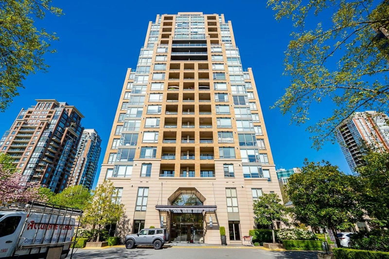 608 - 7368 Sandborne Avenue