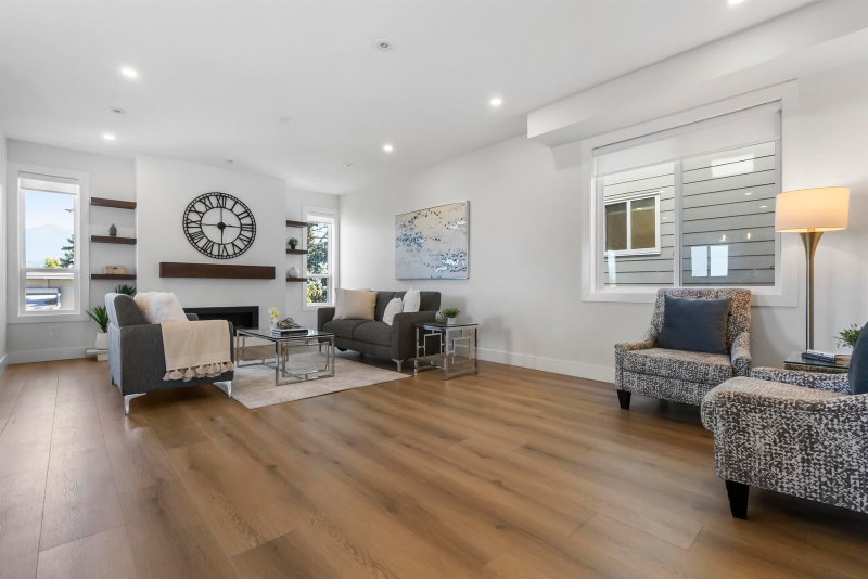 6048 Arlington Drive