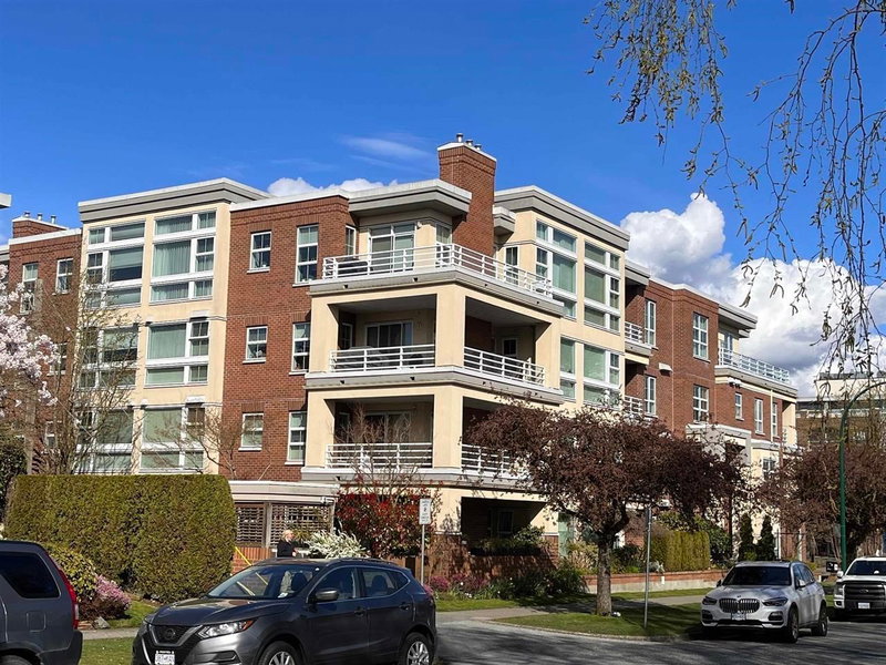 214 - 2105 42nd Avenue W
