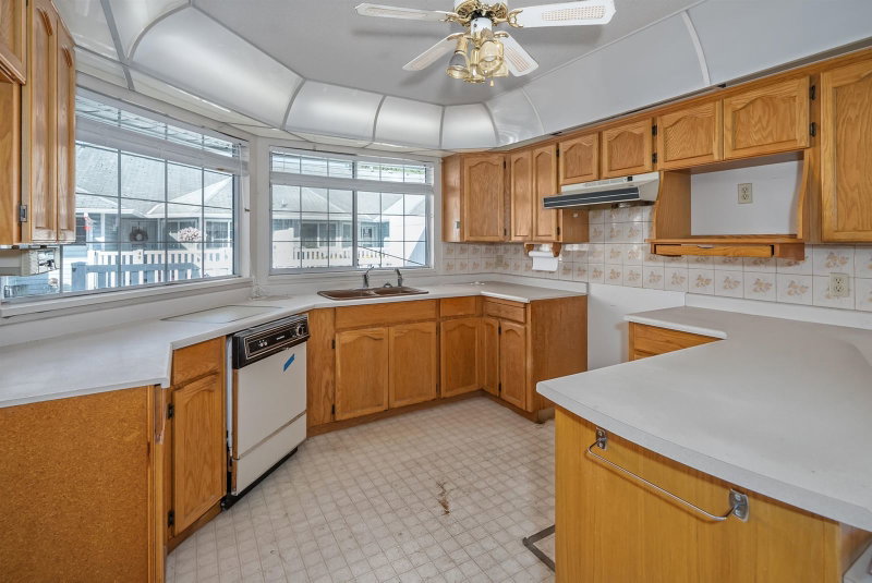 44 - 1450 Mccallum Road