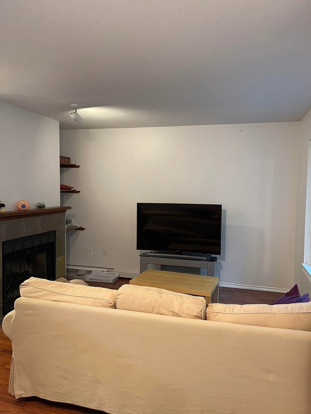 2736 Atlin Place 4