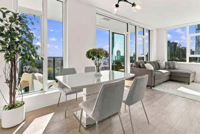 710 - 7388 Kingsway