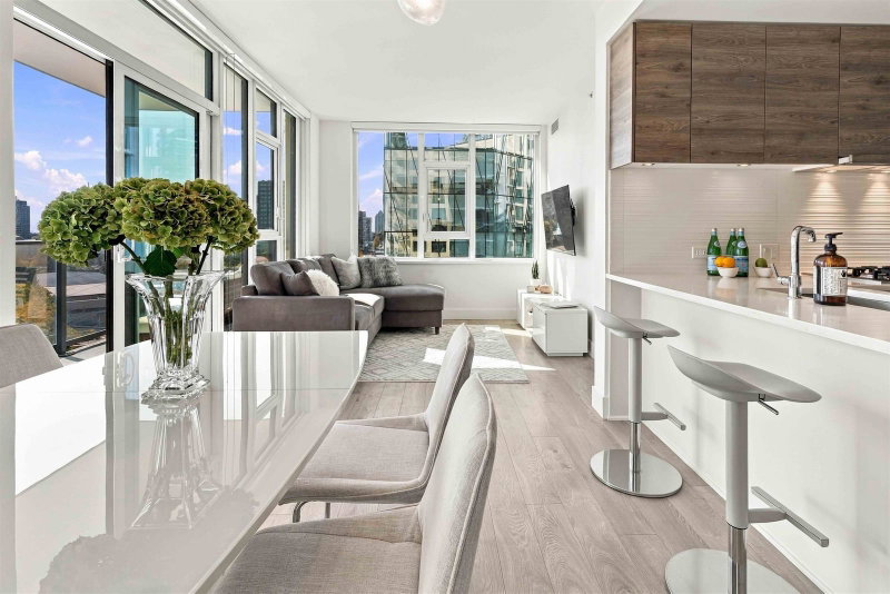710 - 7388 Kingsway
