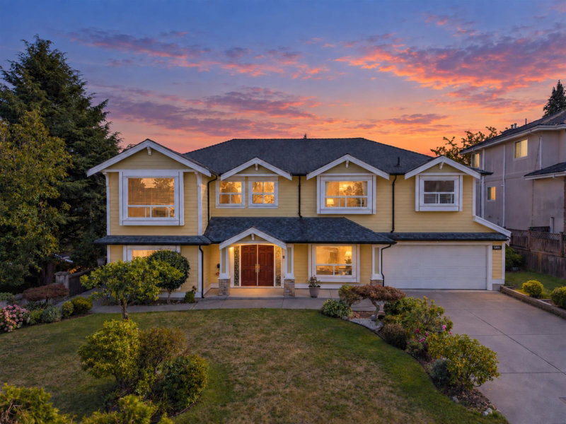 5891 Dickens Place