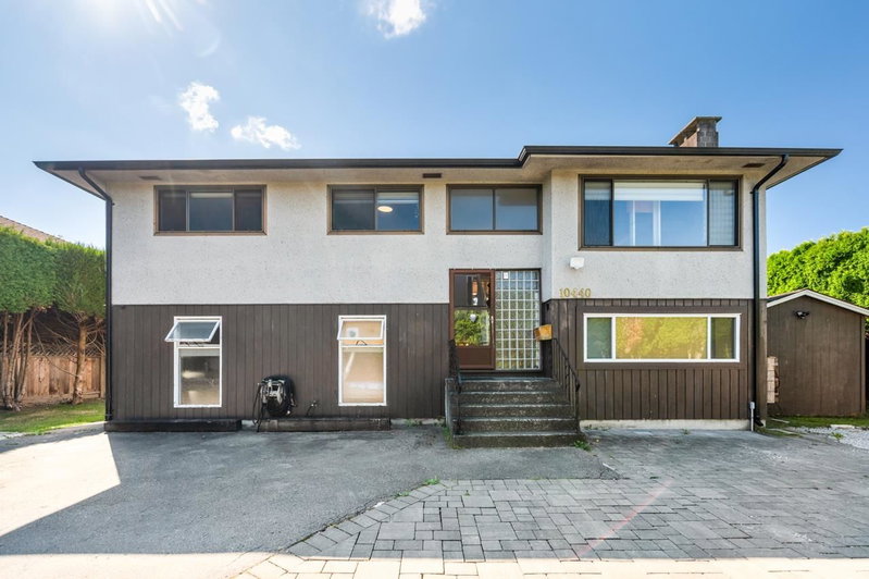 10440 Aintree Crescent