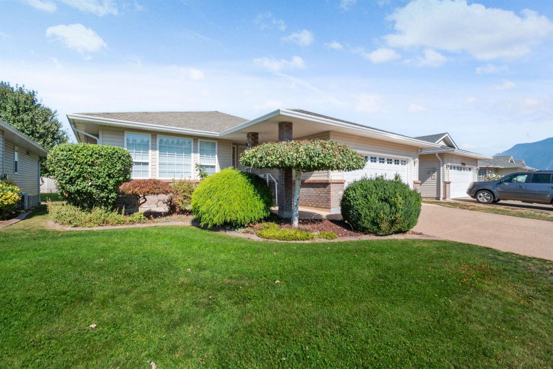 43 - 7292 Elm Road