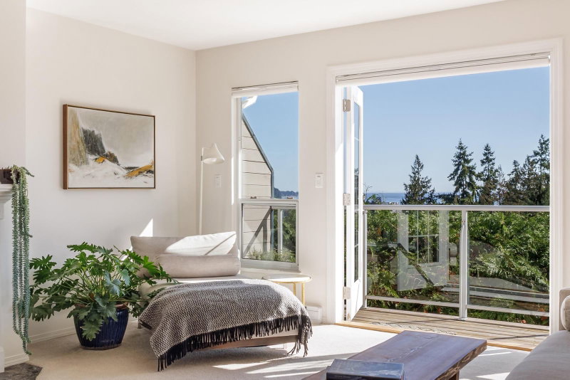 8 - 5768 Marine Way