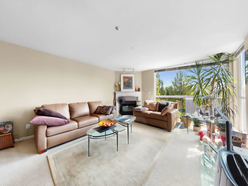 312 - 8450 Jellicoe Street