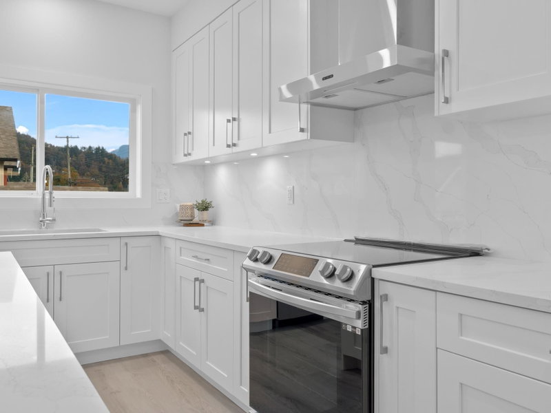 1 - 1655 Agassiz-Rosedale No 9 Highway