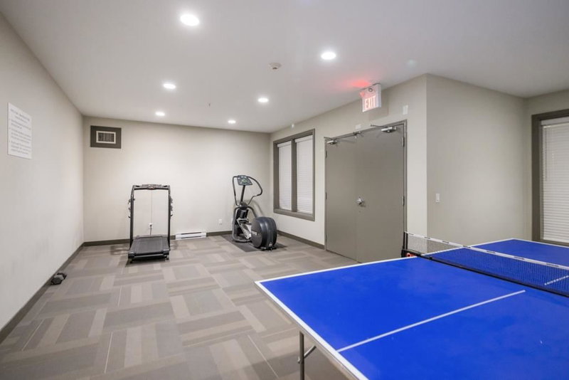 208 - 6533 Mckay Avenue