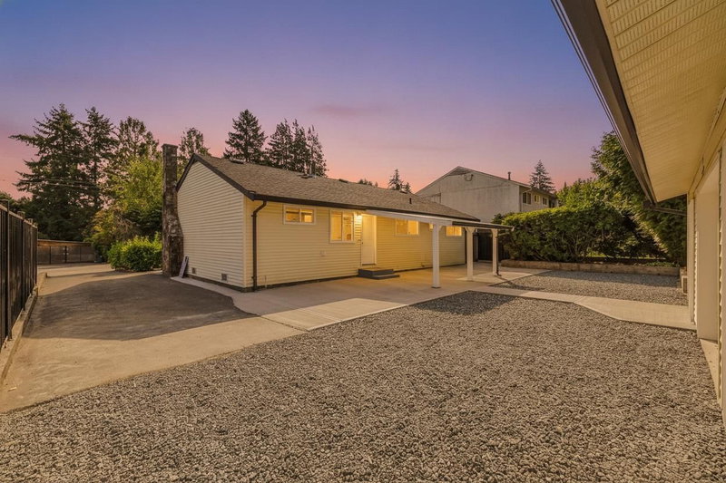 11055 Oriole Drive