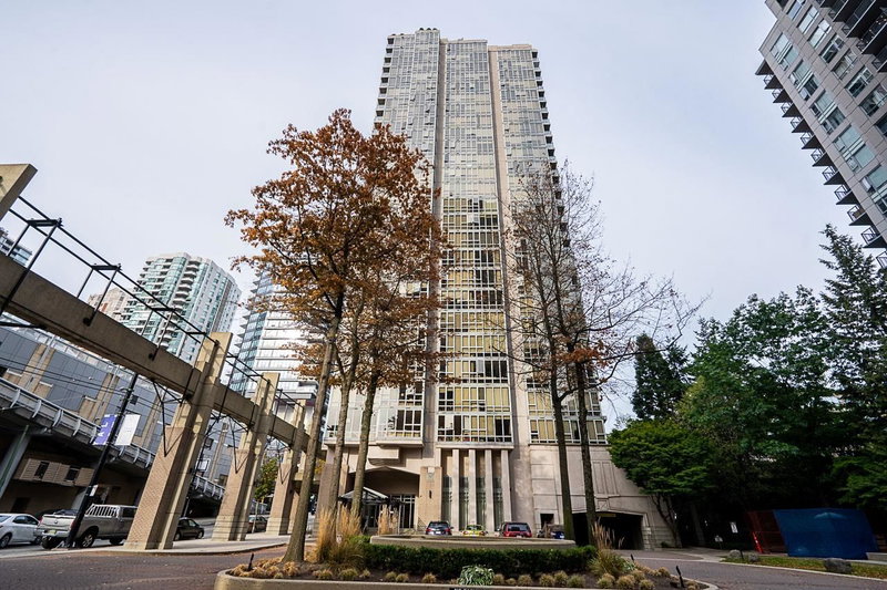 2001 - 930 Cambie Street