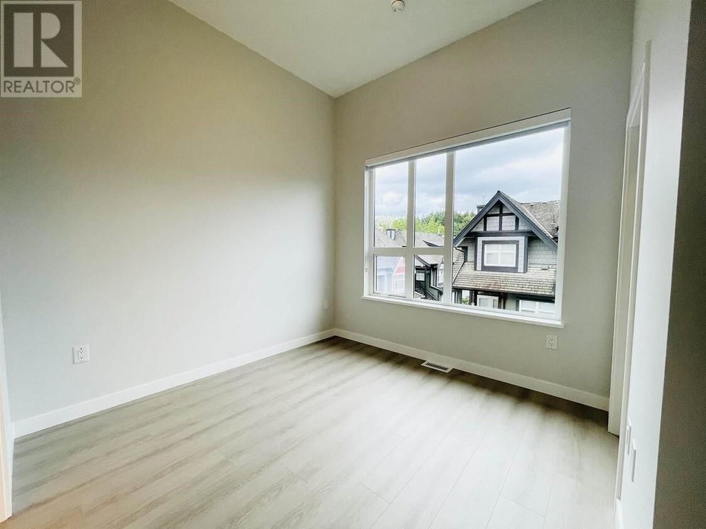 TH27 - 2728 Acadia Road Road 4