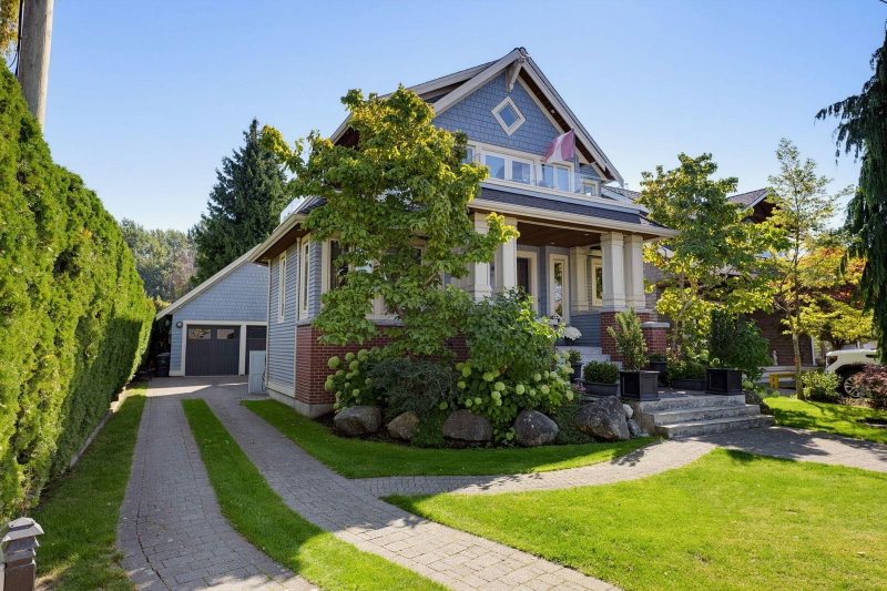 3098 Mcbride Avenue