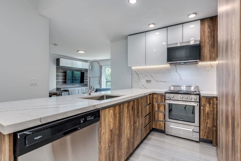 310 - 1168 Pendrell Street