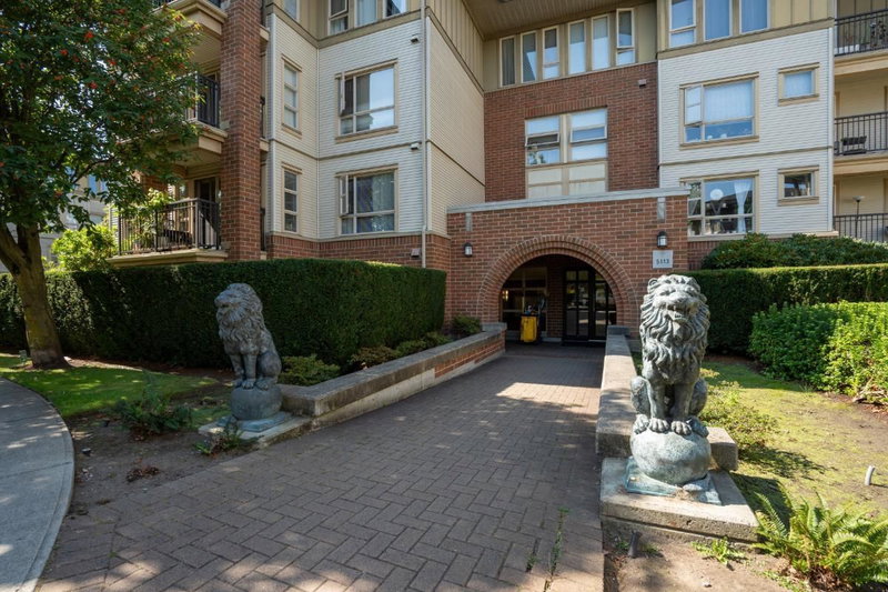2102 - 5113 Garden City Road
