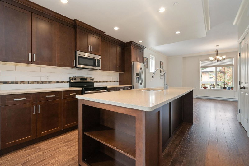26 - 45290 Soowahlie Crescent