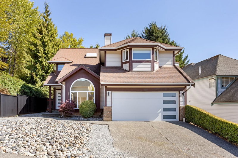 2909 Meadowvista Place