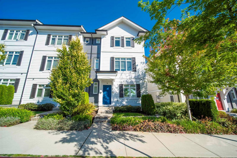 13 - 2070 Oak Meadows Drive