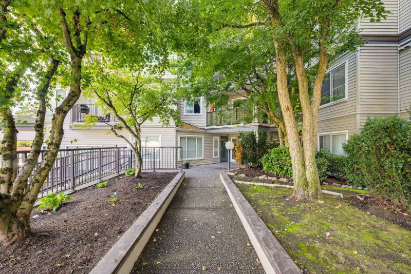 302 - 5759 Glover Road