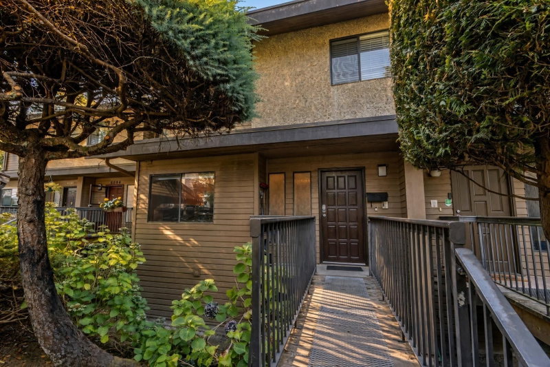 6890 Beechcliffe Drive