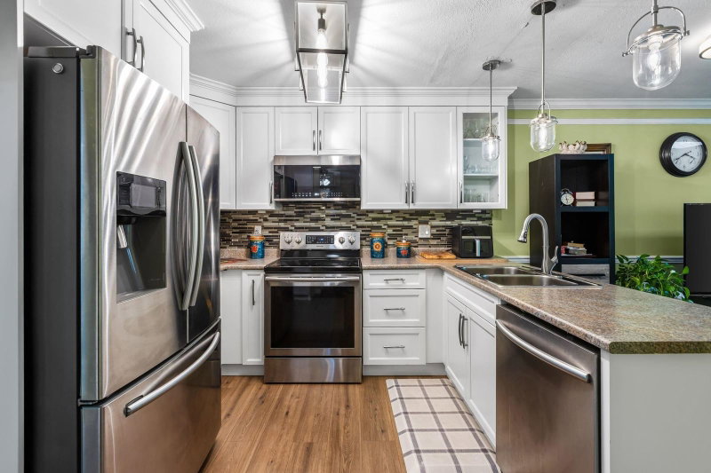 23 - 33020 Maclure Road