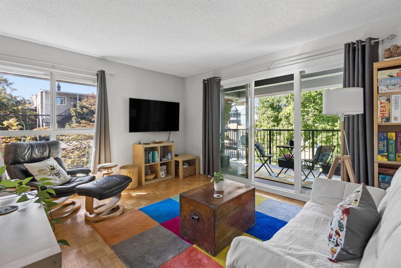 312 - 808 8th Avenue E