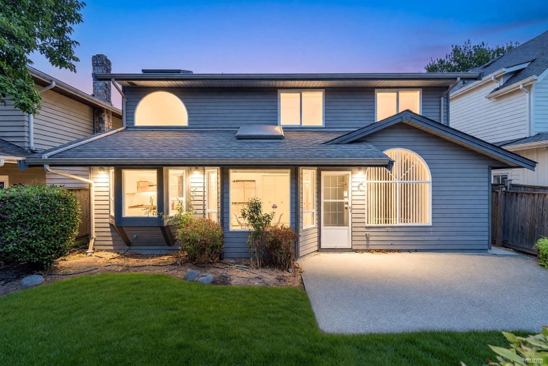 5446 Lackner Crescent