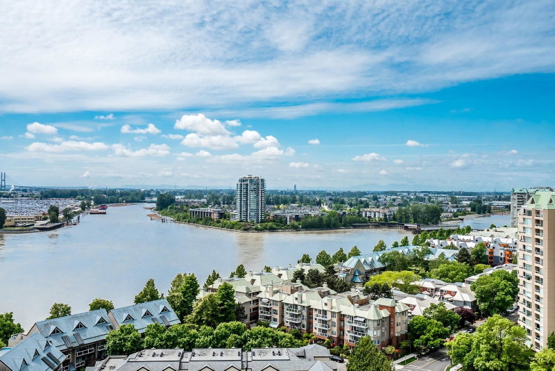 1811 - 988 Quayside Drive