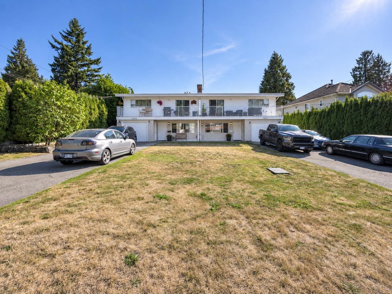 11272 - 11274 88 Avenue S