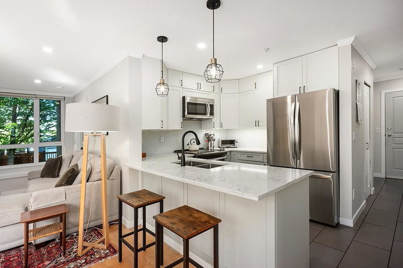 203 - 3235 4th Avenue W