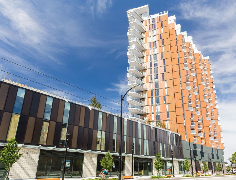 508 - 285 10th Avenue E