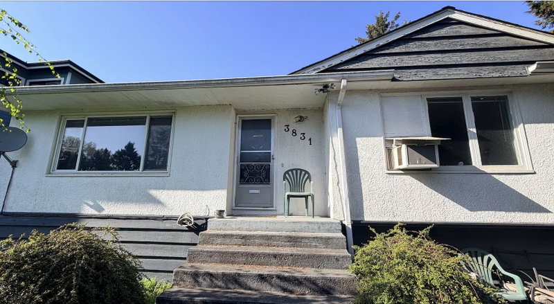 3831 Marine Drive