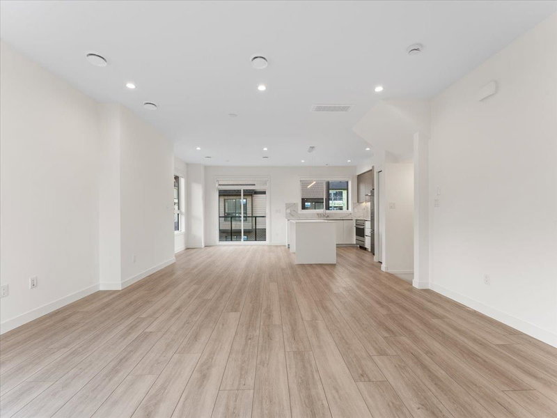 34 - 4337 Boundary Road