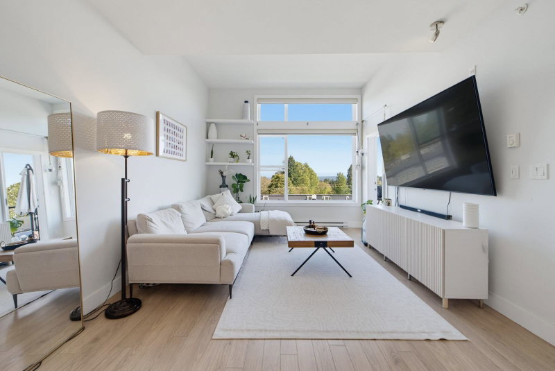 429 - 15956 86a Avenue